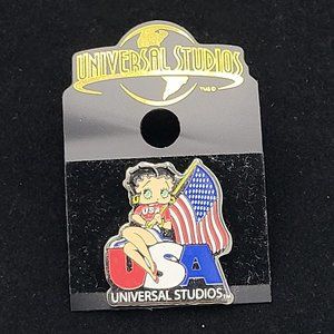 Vintage 2001 Betty Boop USA Flag Red White Blue Universal Studios Trading Pin